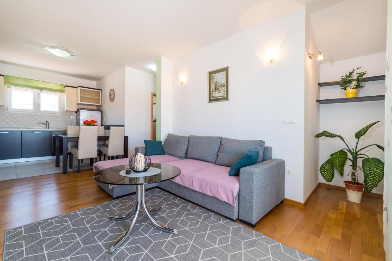 Apartment Visnja Zadar Buitenkant foto